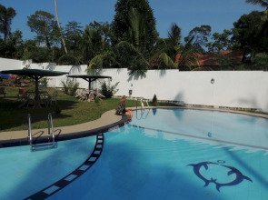 Airport Green View Resort