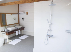 Meeru Maldives Resort Island