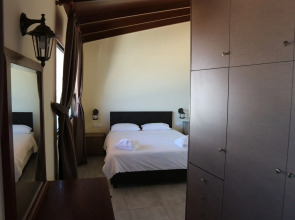 Diogenis Blue Palace