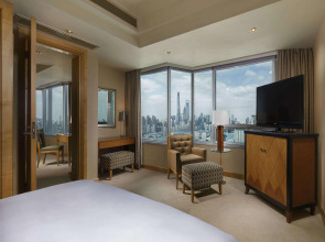 DoubleTree by Hilton Hotel Shanghai - Pudong