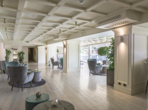 Atlantis Bay - VRetreats