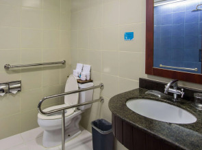 Microtel by Wyndham Mall of Asia