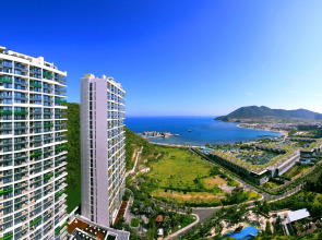 Serenity Coast All Suite Resort Sanya