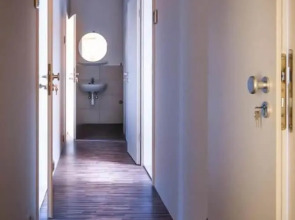 Cube Central Rooms for 2 - Hostel