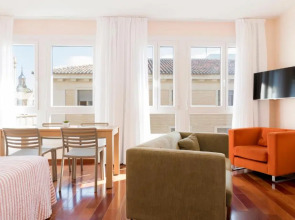 Apartamentos Sabinas El Pilar