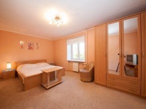 Apartments Kvartirov on str. Ady Lebedevoj, bld.91