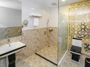 Cicilia Hotels & Spa Danang