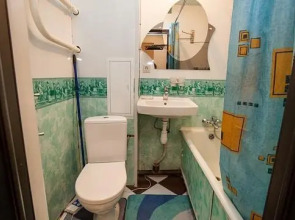 Садовое Кольцо Коломенская, Судостроительная