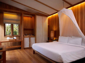 Haadtien Beach Resort