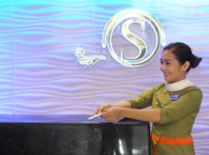 Southpole Central Hotel