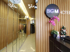 BIG M Hotel