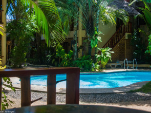 Alona Vida Beach Resort