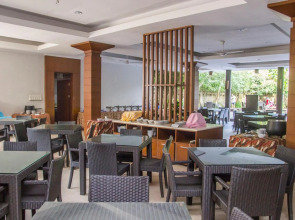 Surya Kencana Seaside Hotel