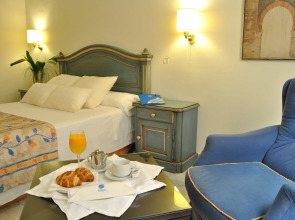 Отель Porcel Sabica