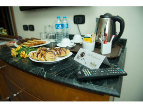 Cherry Maryski Hotel