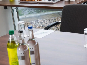 Holiday Inn London - West by IHG