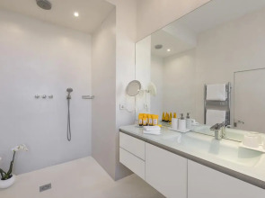 Hôtel Particulier, Le 28