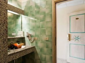 Club Hotel Marina Beach