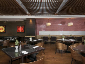 Sathorn Vista, Bangkok - Marriott Executive Apartments