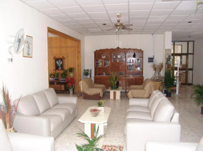 Mariela Hotel Apartments