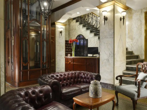 Отель Continental Genova