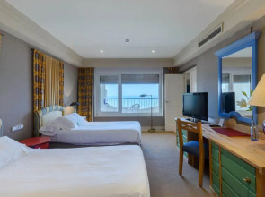 Hotel Playa Victoria