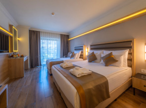 Aydinbey King's Palace & Spa -Ultra All Inclusive