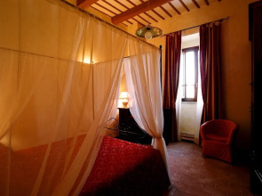 Agriturismo Castello Di Pupaggi