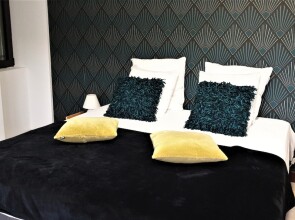 Hostel Les Terrasses du Roc