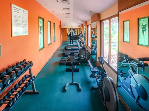 Acron Candolim Regina