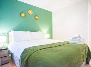 One Bed Serviced Apt in Farringdon