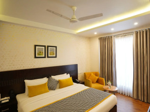 Rockland Hotel - C R Park