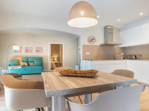 Hotel Pirineo Figueres by Pierre and Vacances