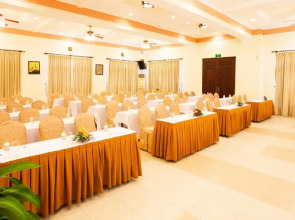 Golden Coast Resort and Spa