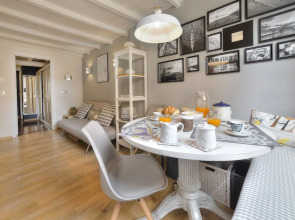 Santo Spirito Romantic by Mmega