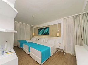 Poseidon Hotel - Adults Only