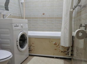 Огни города на улице Ленина 5