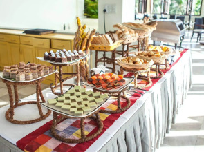 Allezboo Beach Resort & Spa