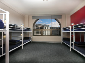 Wake Up! Sydney - Hostel