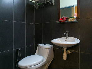 JAM Hotel near ERL Salak Tinggi Sepang