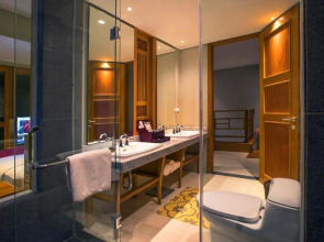 Swarga Suites Bali Berawa, Marclan Collection