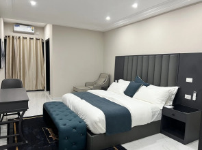 Lifestyle luxury hotel & Residence