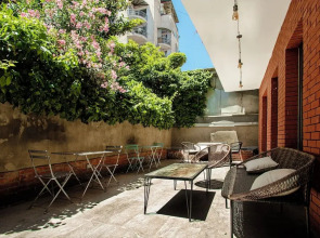 Отель The Tbilisi Pod