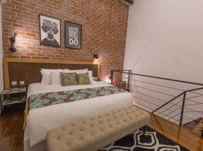 Reunion Heritage House