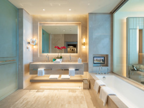Five Luxe JBR
