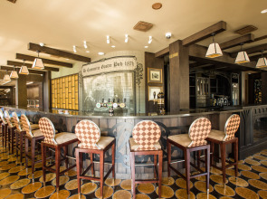 Отель Eurostars Metropole