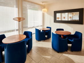 Отель Checkin Blanes