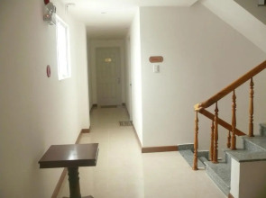 Rex Hotel and Apartment