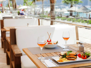 The Beachfront Hotel Adult Only 16 Plus