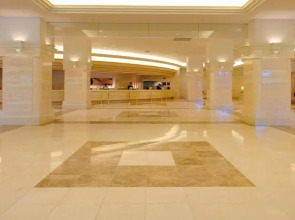 Rusutsu Resort Hotel & Convention